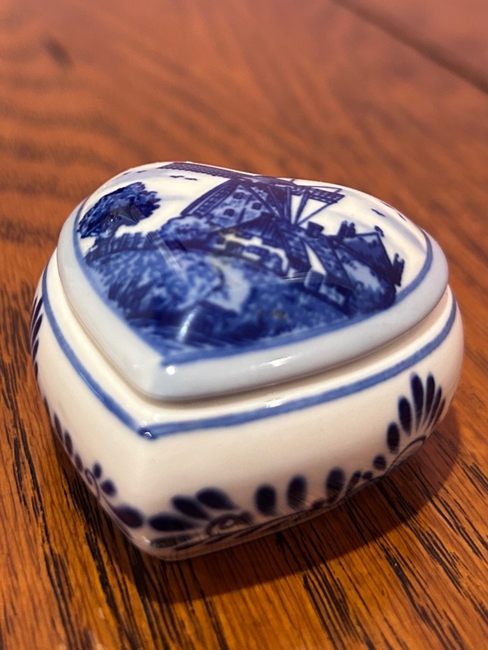 Delft Blue Miniature Blue and White Heart Shaped Hand Painted Trinket Box
